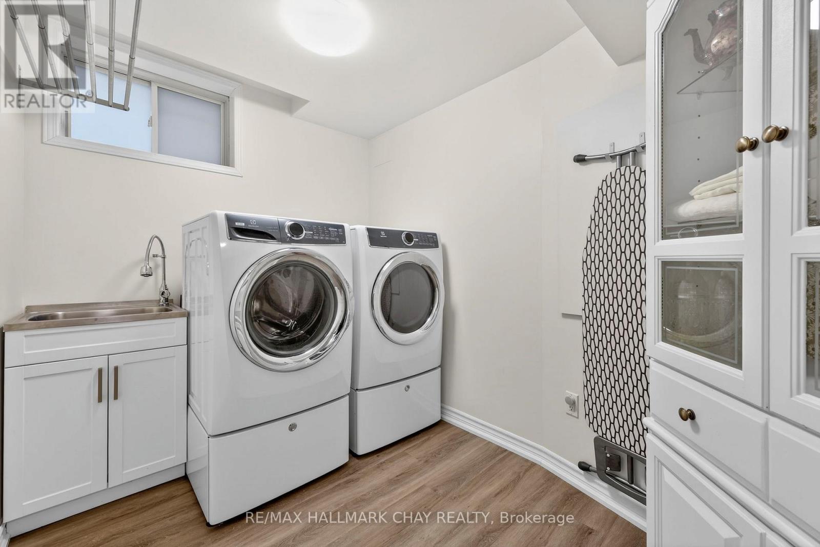 12 Dunnett Drive, Barrie (Ardagh), Ontario  L4N 0H9 - Photo 36 - S12920050