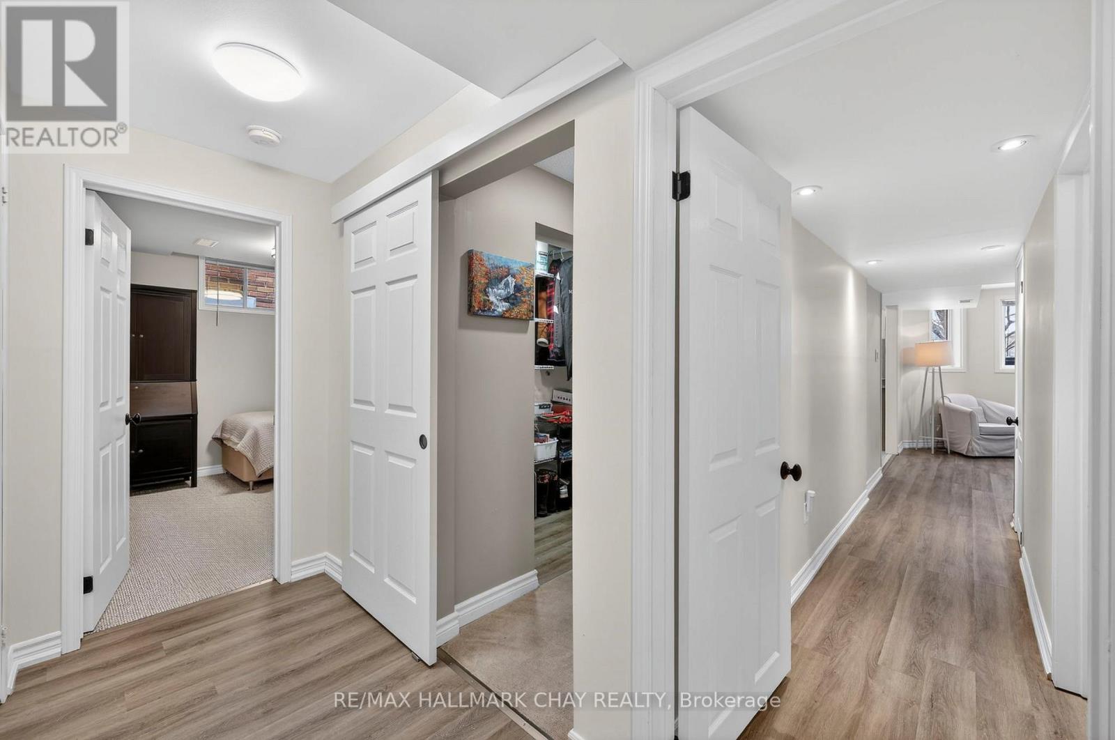 12 Dunnett Drive, Barrie (Ardagh), Ontario  L4N 0H9 - Photo 37 - S12920050