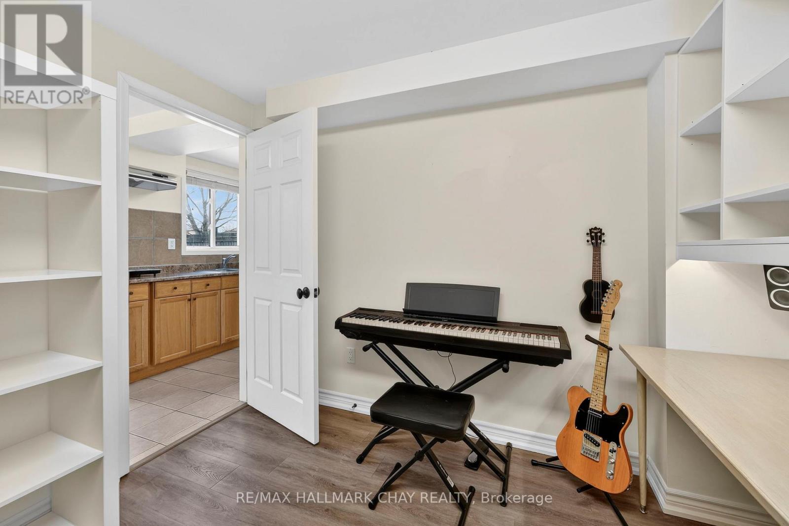 12 Dunnett Drive, Barrie (Ardagh), Ontario  L4N 0H9 - Photo 30 - S12920050