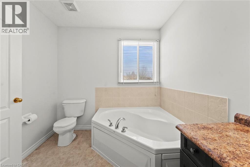 256 Charlotta Street, Baden, Ontario  N3A 4M8 - Photo 30 - 40806910