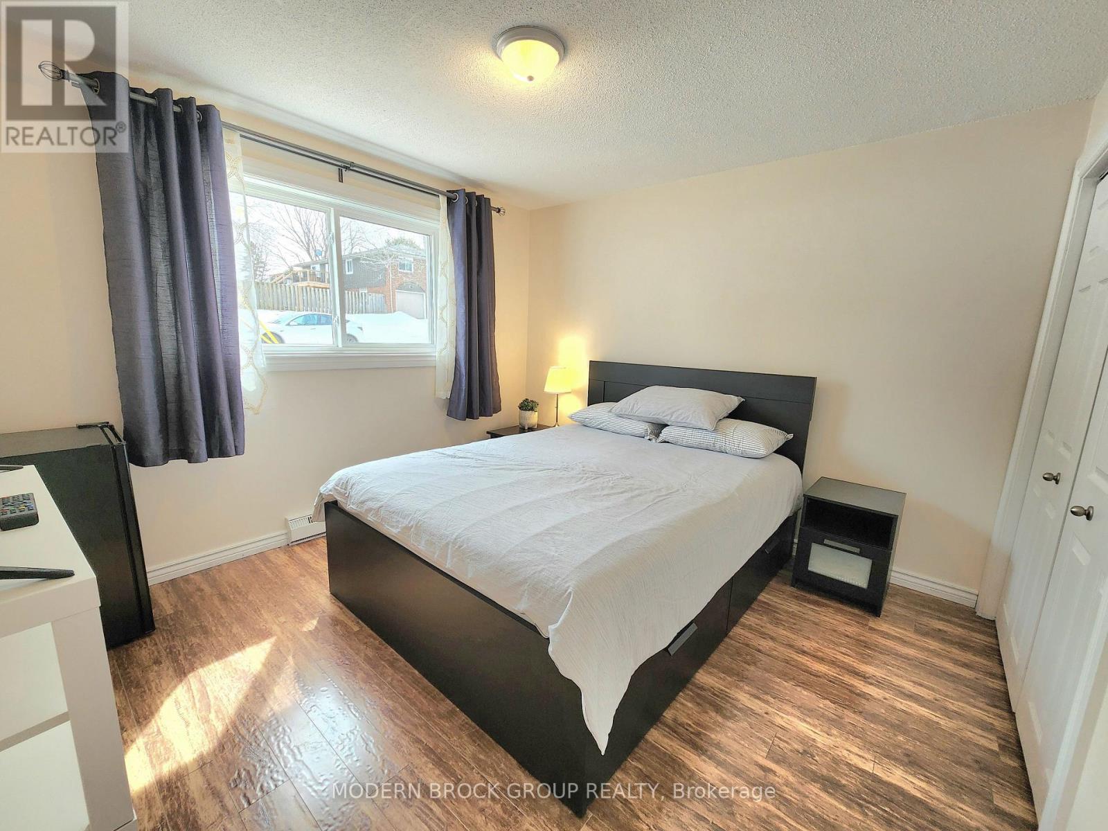 339 Abbott Street, Brockville, Ontario K6V 4B2 - Photo 23 - X12920442