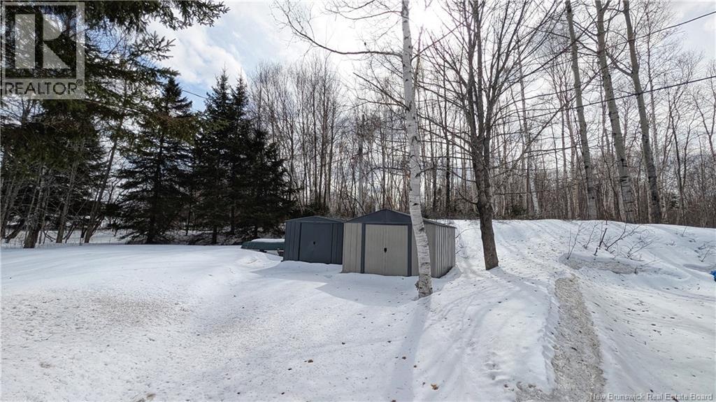 925-927 Victoria Avenue, Bathurst, New Brunswick  E2A 3K1 - Photo 16 - NB135798