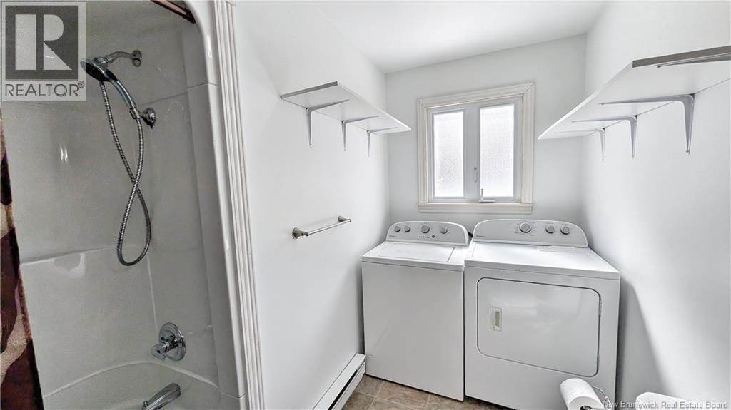 925-927 Victoria Avenue, Bathurst, New Brunswick  E2A 3K1 - Photo 6 - NB135798