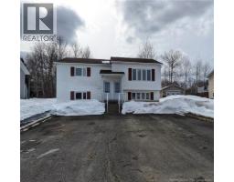 925-927 Victoria Avenue, bathurst, New Brunswick