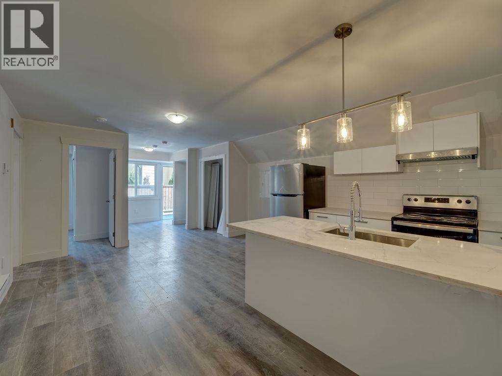 6070-72 Heartwood Place, Sechelt, British Columbia  V7Z 0V6 - Photo 27 - R3103450