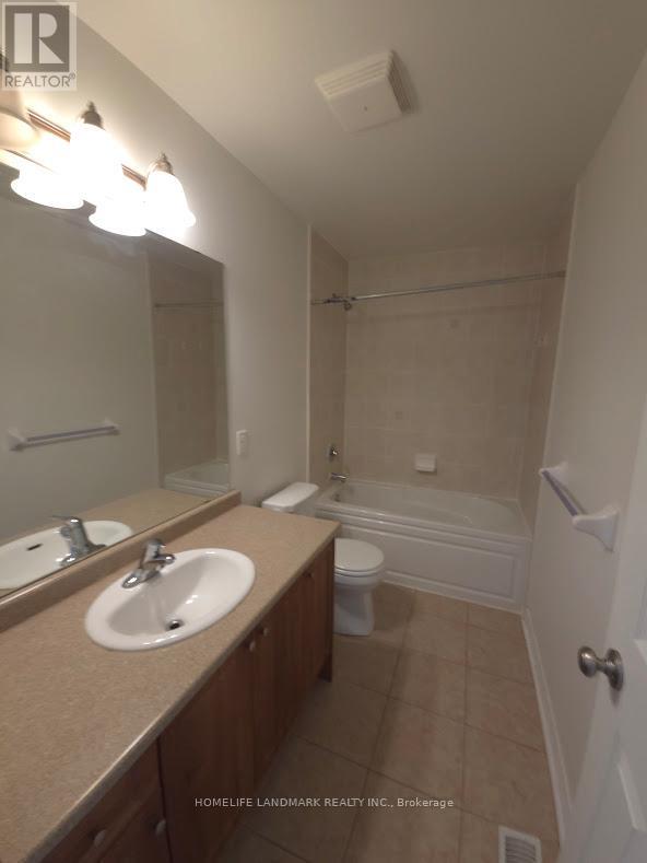 12 Kawneer Terrace, Toronto, Ontario  M1P 0C3 - Photo 9 - E12777900