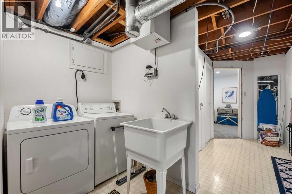 2704 48 Avenue Nw, Calgary, Alberta  T2L 1C3 - Photo 40 - A2292210