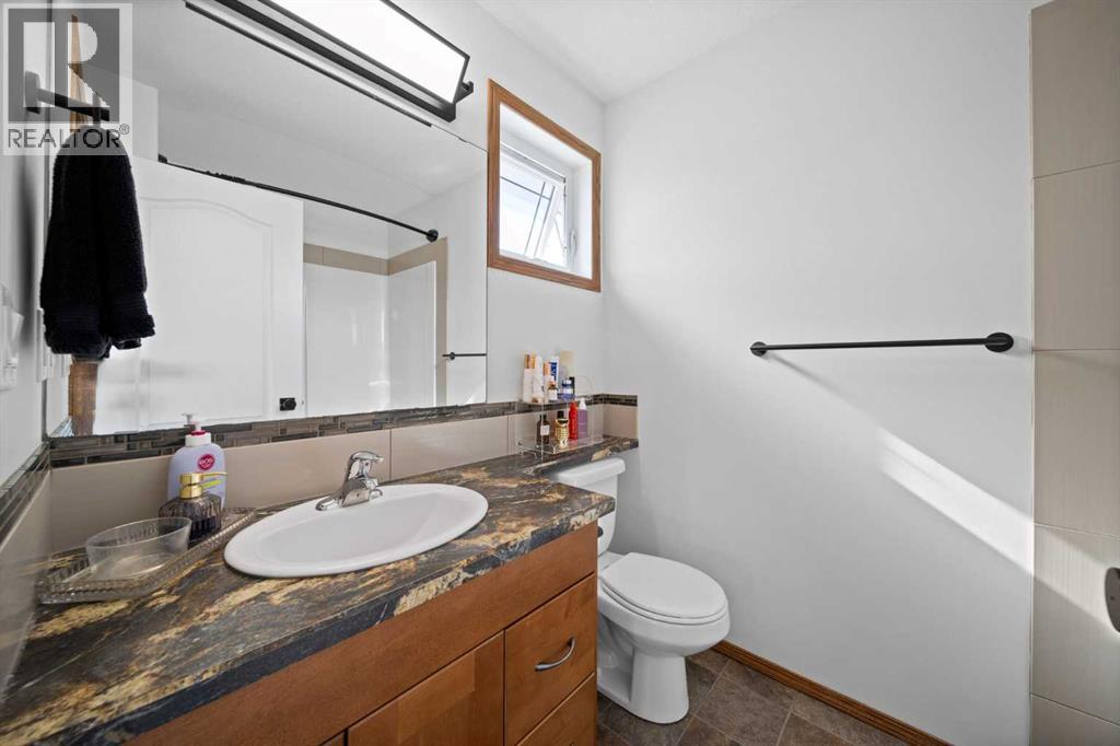 146 Red Ash Cove, Springbrook, Alberta  T4S 0E4 - Photo 20 - A2295277