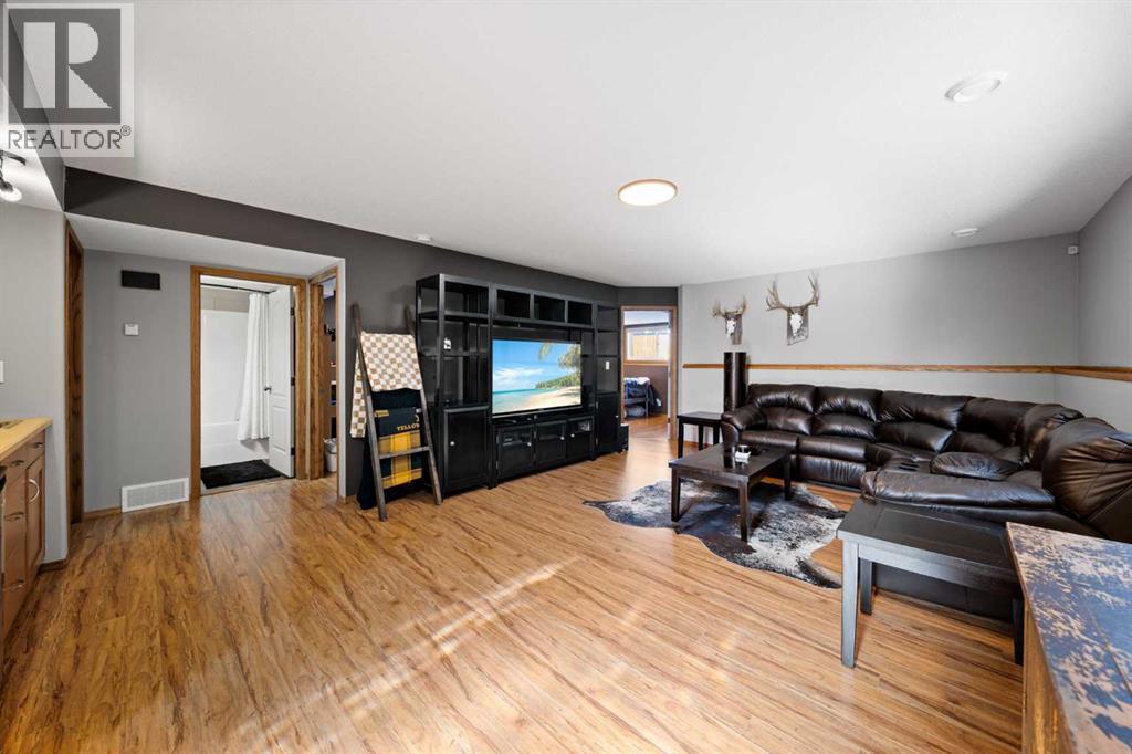 146 Red Ash Cove, Springbrook, Alberta  T4S 0E4 - Photo 23 - A2295277