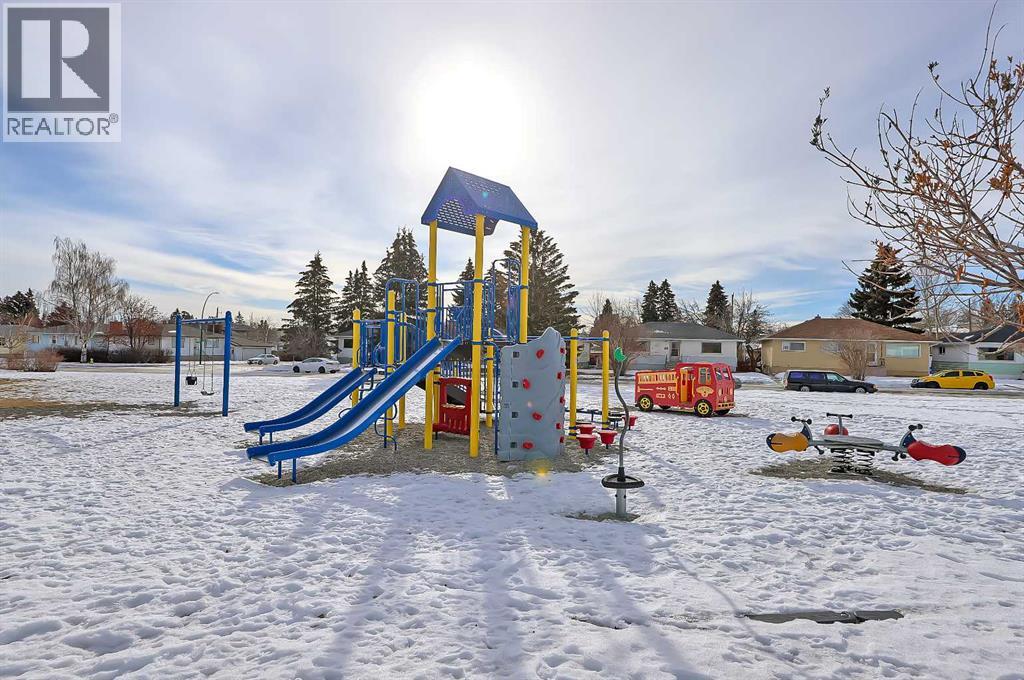 4320 Centre A Street NE, Calgary, Alberta  T2E 3B1 - Photo 14 - A2295816