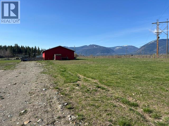 2802 Lower Wynndel Road, Wynndel, British Columbia V0B 1G8 - Photo 13 - 10338506