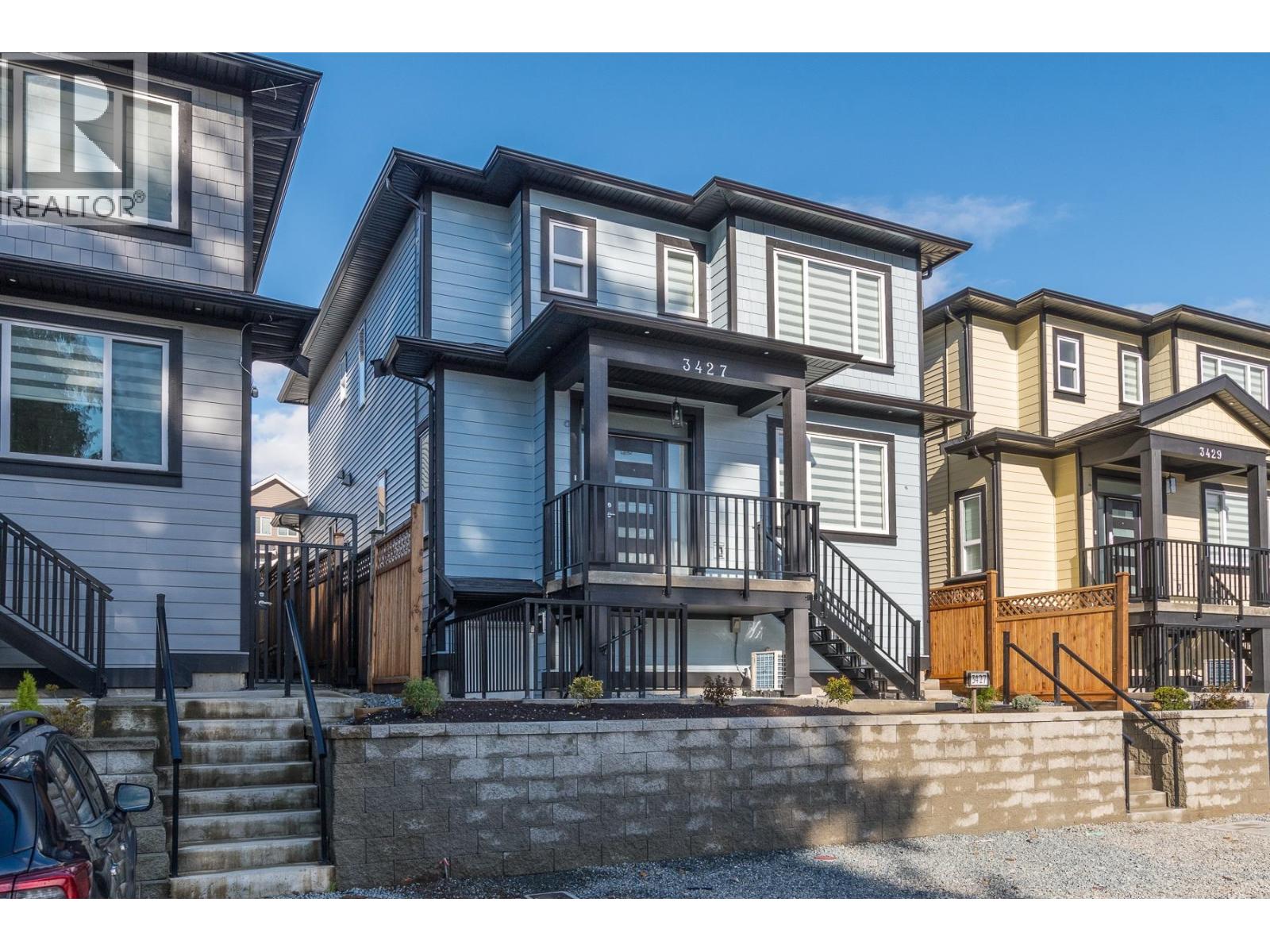 3427 Victoria Drive, Coquitlam, British Columbia  V3B 2V5 - Photo 2 - R3103519