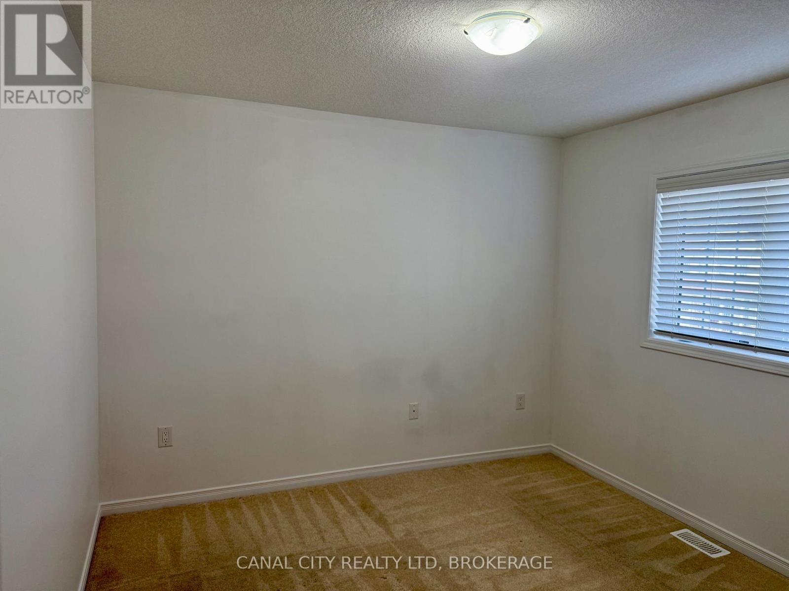 51 Esther Crescent, Thorold, Ontario  L3B 0G3 - Photo 20 - X12920502