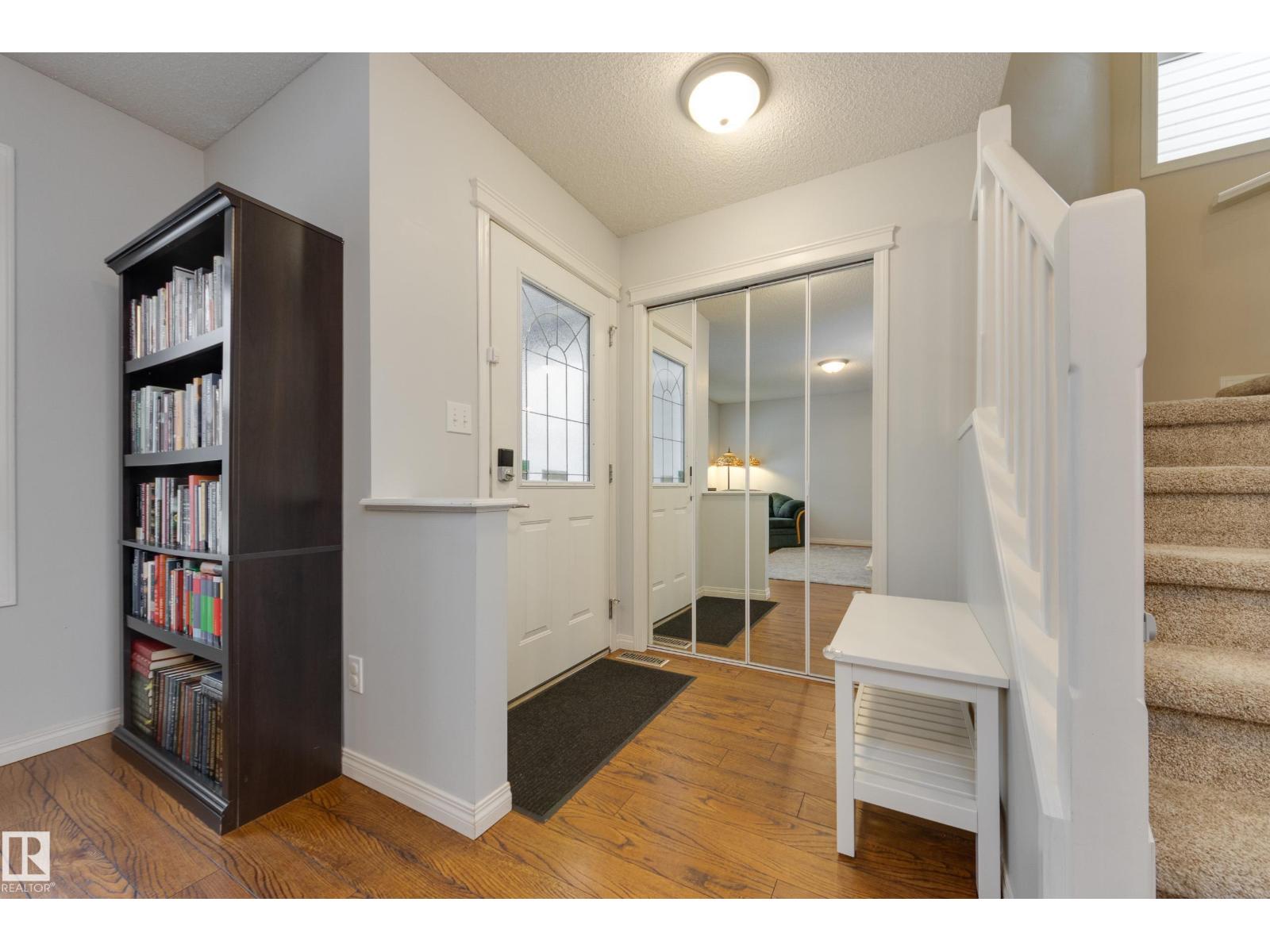 14 Summerland Wy, Sherwood Park, Alberta  T8H 2P3 - Photo 2 - E4478985