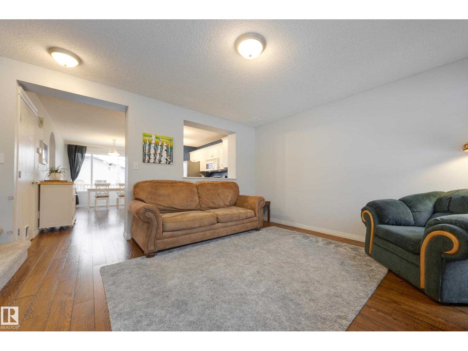 14 Summerland Wy, Sherwood Park, Alberta  T8H 2P3 - Photo 6 - E4478985