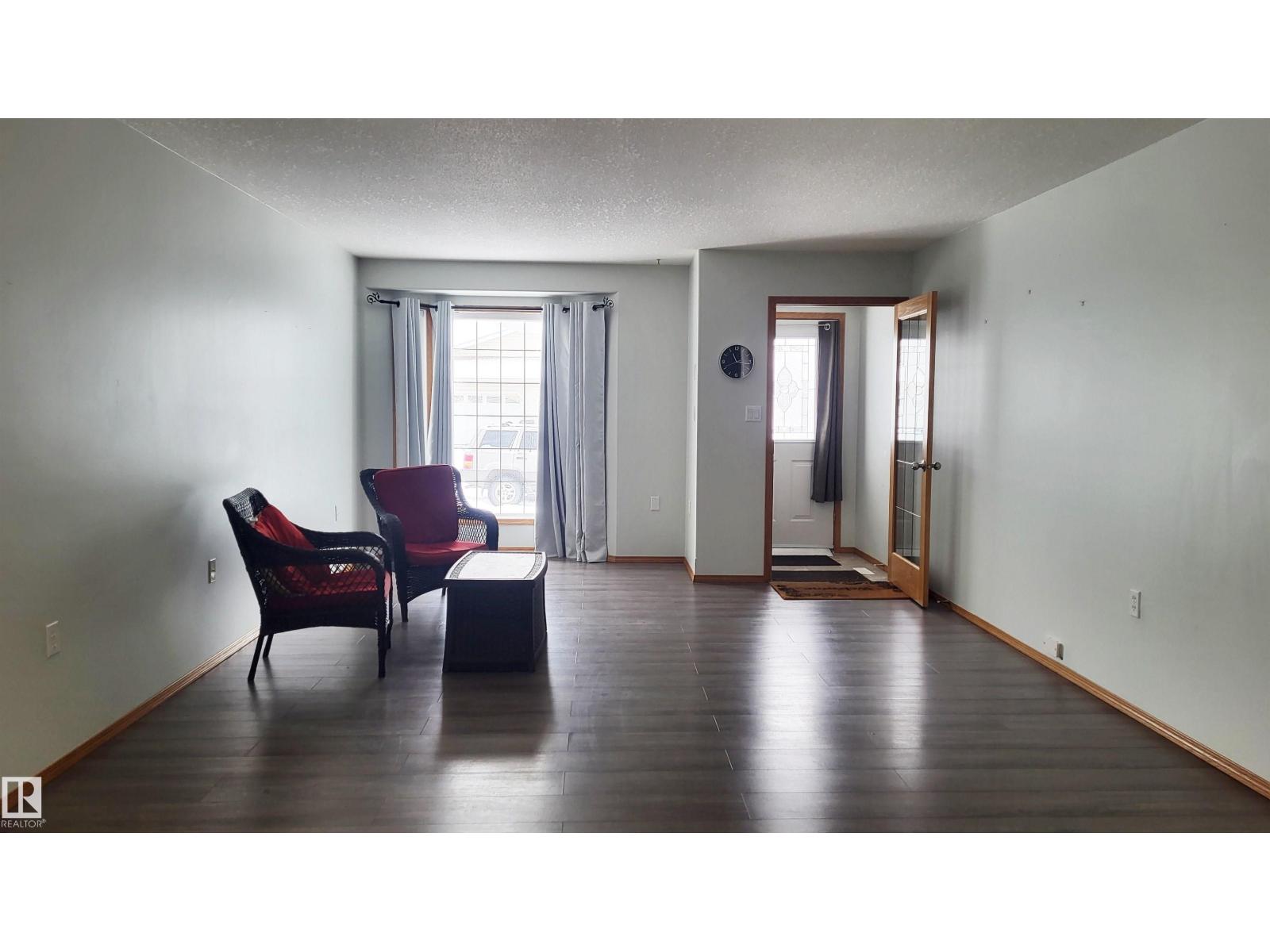 3909 46 St, Drayton Valley, Alberta  T7A 1J5 - Photo 6 - E4478987