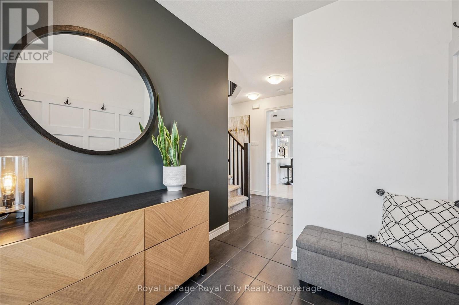 82 John Brabson Crescent, Guelph, Ontario  N1G 0G7 - Photo 14 - X12920426