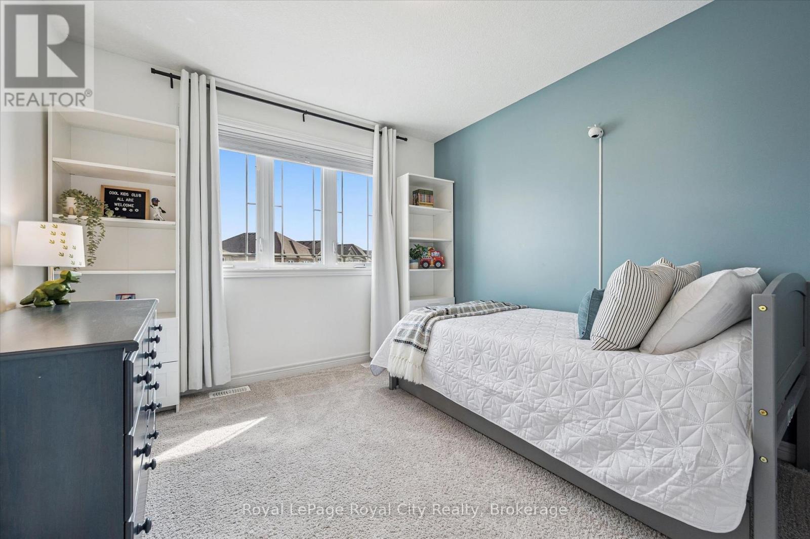 82 John Brabson Crescent, Guelph, Ontario  N1G 0G7 - Photo 27 - X12920426