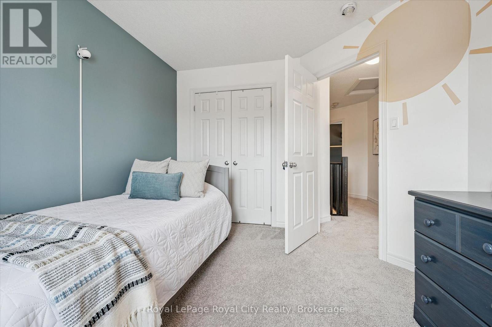 82 John Brabson Crescent, Guelph, Ontario  N1G 0G7 - Photo 28 - X12920426