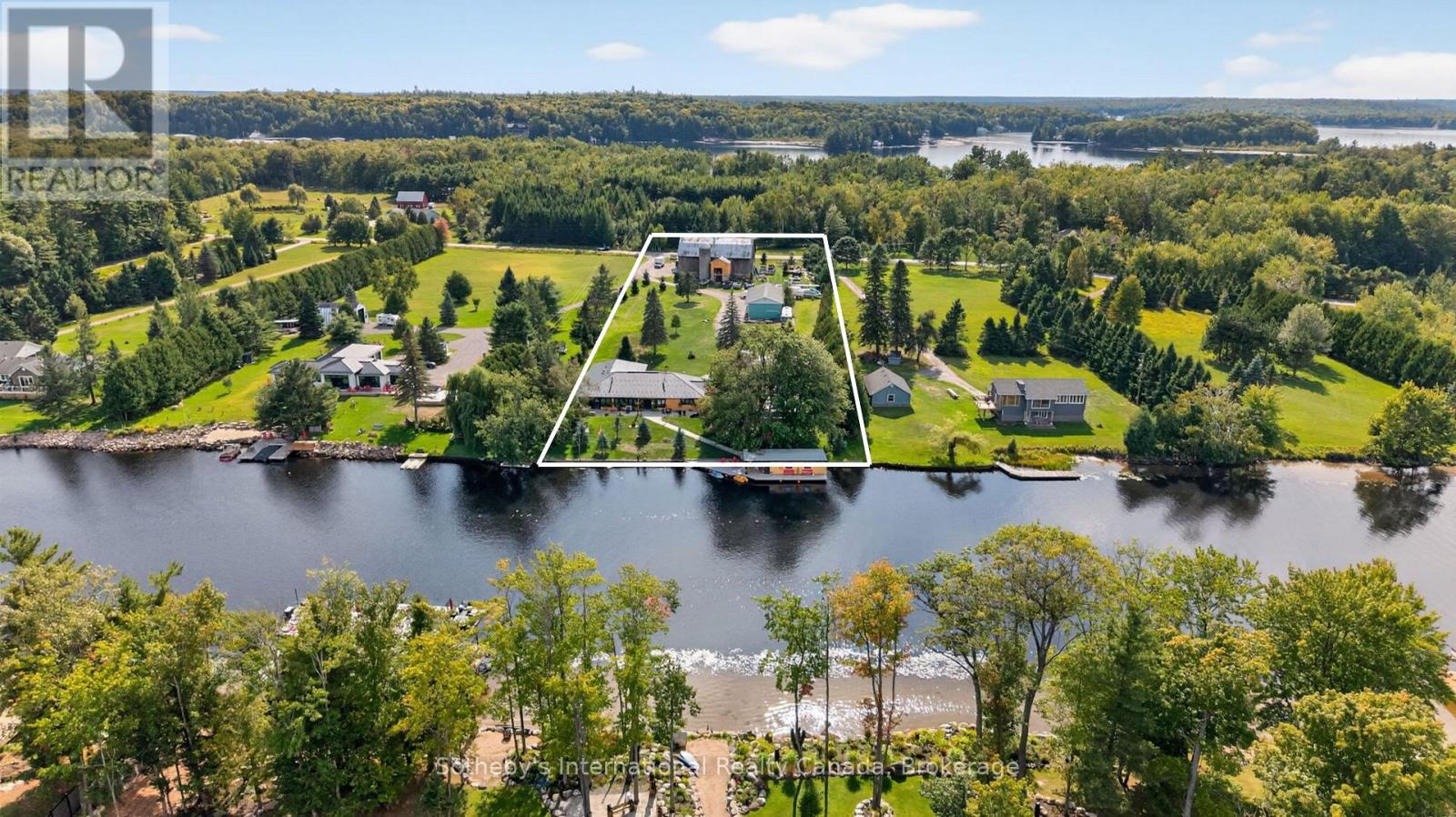 1082 BEAUMONT FARM ROAD, Bracebridge, Ontario