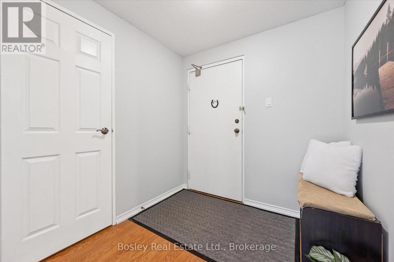 815 - 55 Green Valley Drive, Kitchener, Ontario  N2P 1Z6 - Photo 15 - X12920500