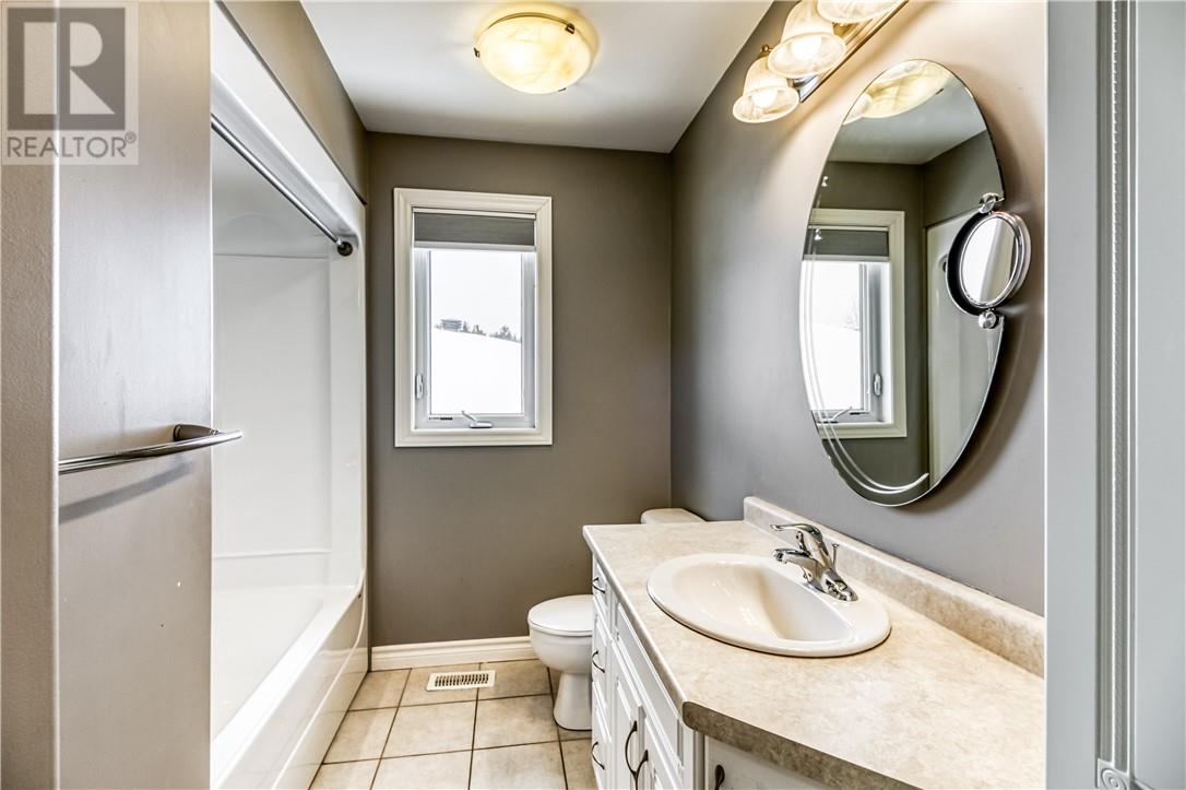 23 Platinum Place, Sudbury, Ontario  P3E 6L6 - Photo 30 - 2126871