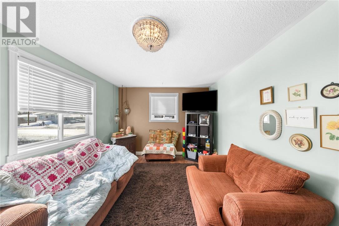 2840 Main Street, Blezard Valley, Ontario  P0M 3C0 - Photo 15 - 2126842