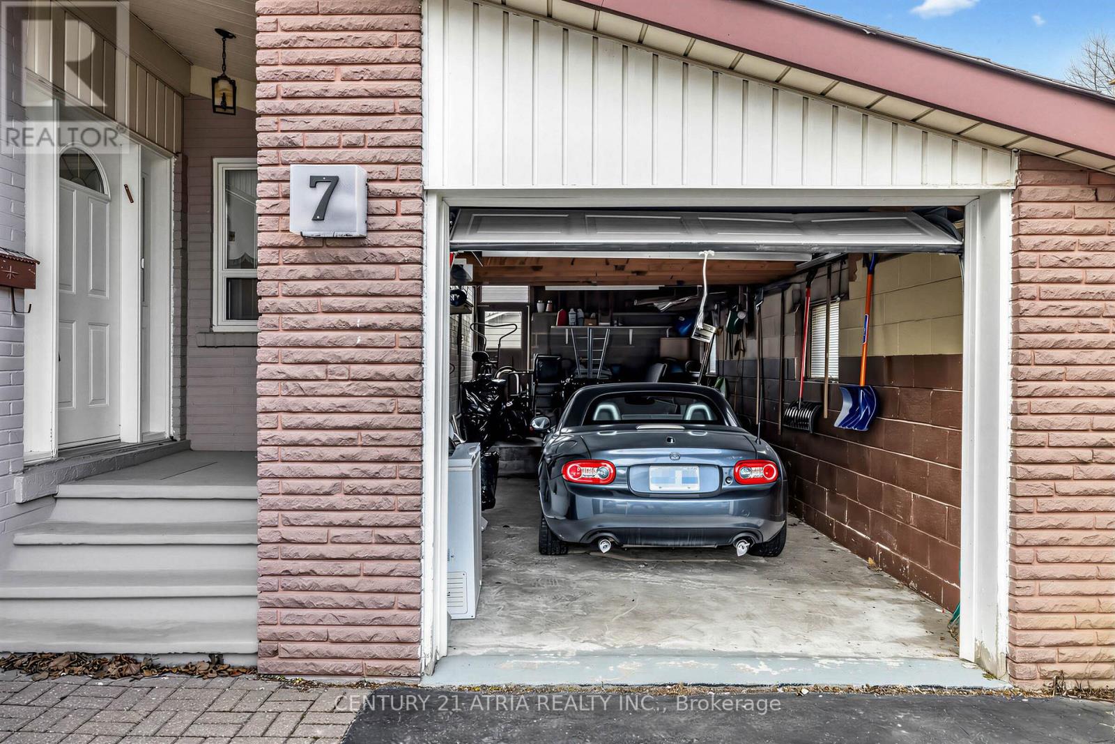 7 Rockport Crescent, Richmond Hill, Ontario  L4C 2L5 - Photo 27 - N12912074