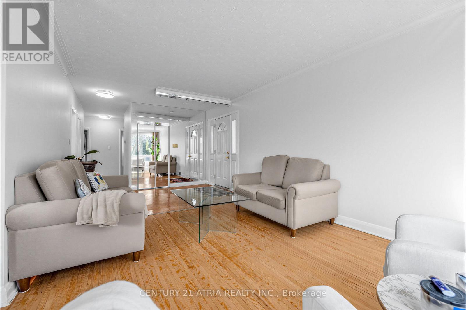 7 Rockport Crescent, Richmond Hill, Ontario  L4C 2L5 - Photo 7 - N12912074