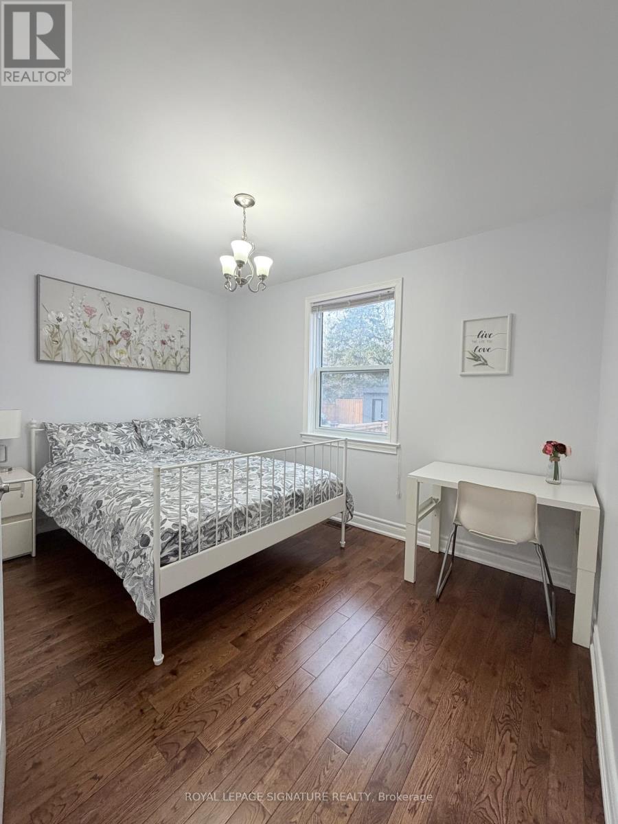 67 South Kingsway, Toronto, Ontario  M6S 3T4 - Photo 27 - W12920294