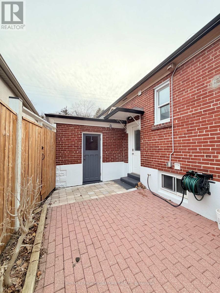 67 South Kingsway, Toronto, Ontario  M6S 3T4 - Photo 34 - W12920294