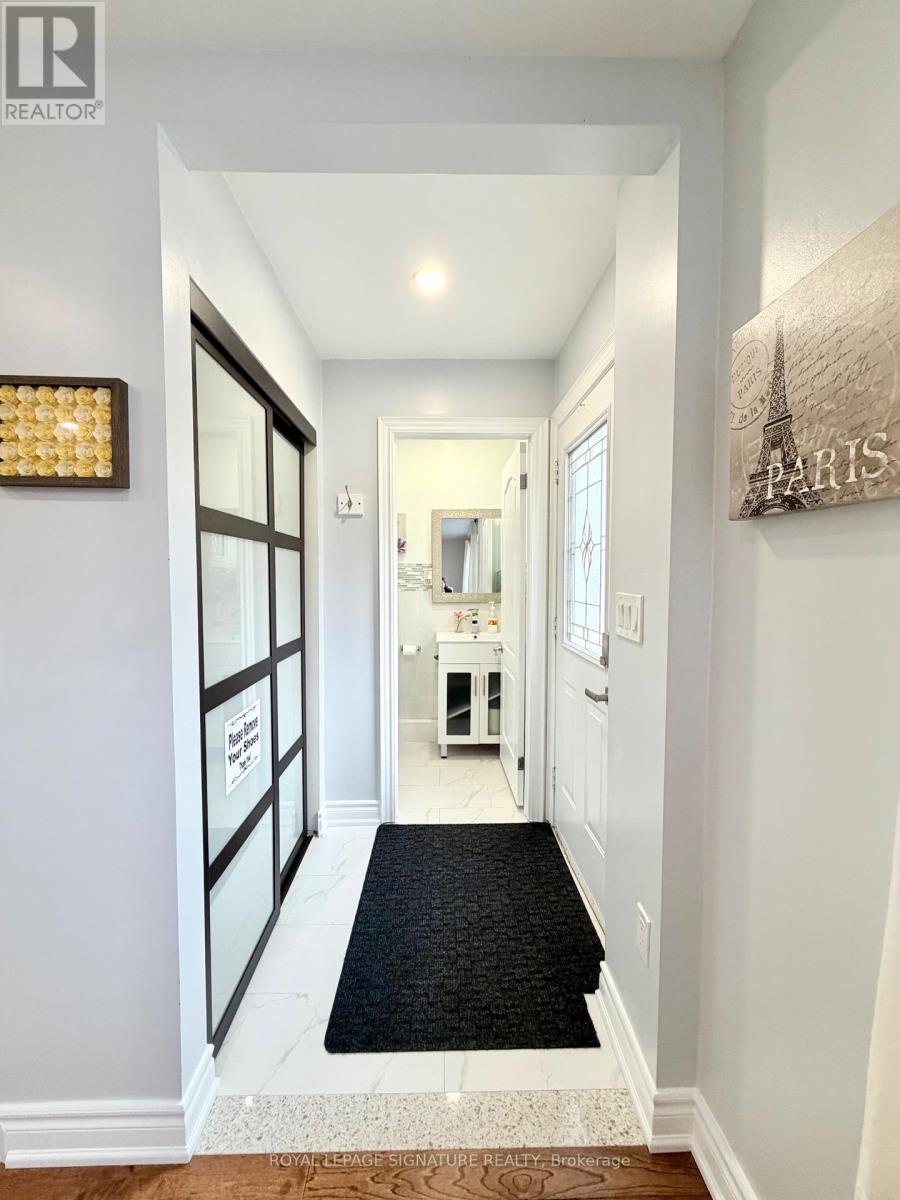 67 South Kingsway, Toronto, Ontario  M6S 3T4 - Photo 7 - W12920294