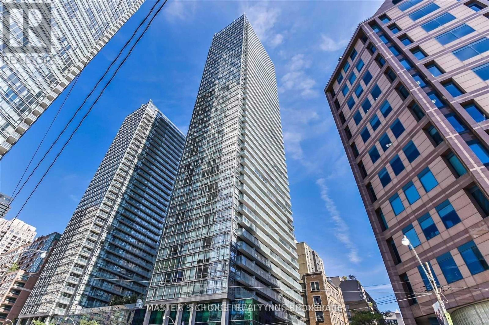 2408 - 38 GRENVILLE STREET, Toronto, Ontario