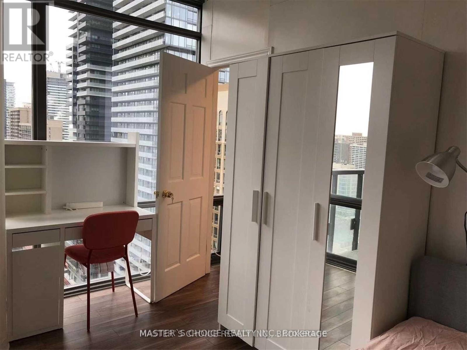 2408 - 38 Grenville Street, Toronto, Ontario  M4Y 1A5 - Photo 6 - C12920406