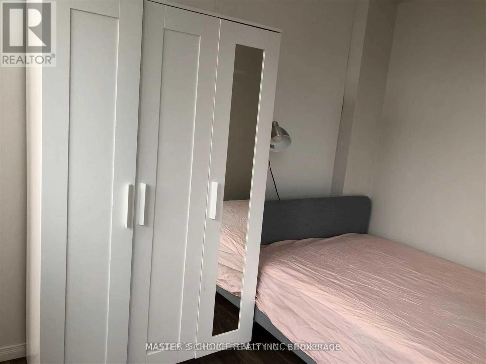 2408 - 38 Grenville Street, Toronto, Ontario  M4Y 1A5 - Photo 7 - C12920406