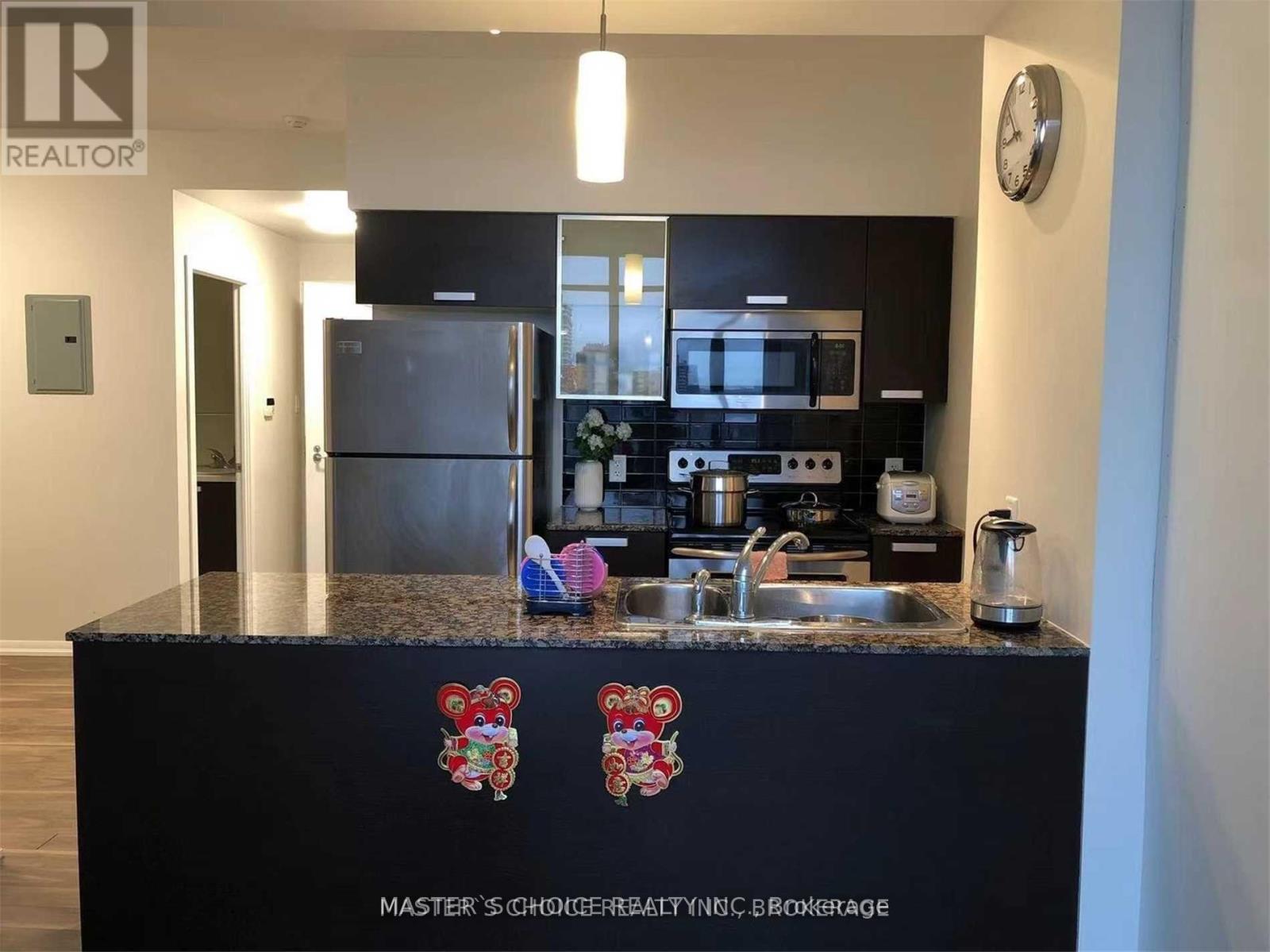 2408 - 38 Grenville Street, Toronto, Ontario  M4Y 1A5 - Photo 9 - C12920406