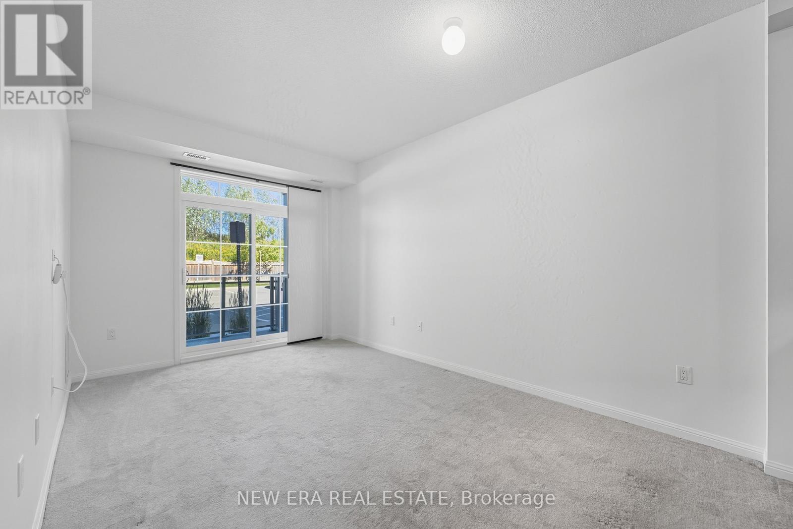 120 - 80 Aspen Springs Drive, Clarington, Ontario L1C 0V4 - Photo 4 - E12920484