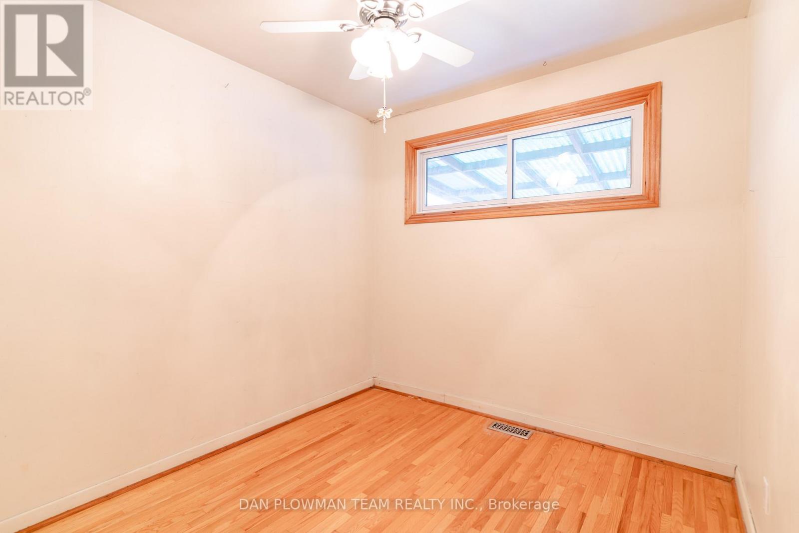 313 Dovedale Drive, Whitby, Ontario  L1N 1Z8 - Photo 18 - E12920514