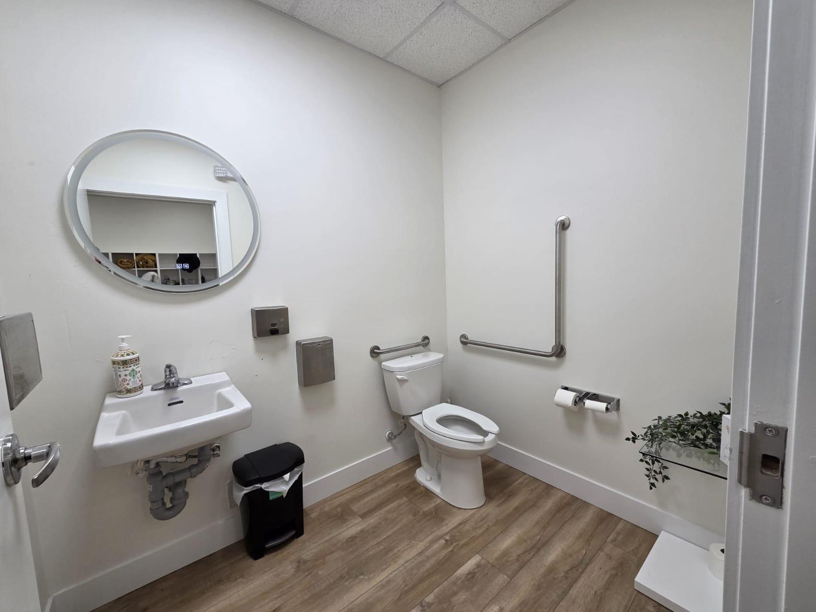 Unknown Address, ,    - Photo 16 - C8077332