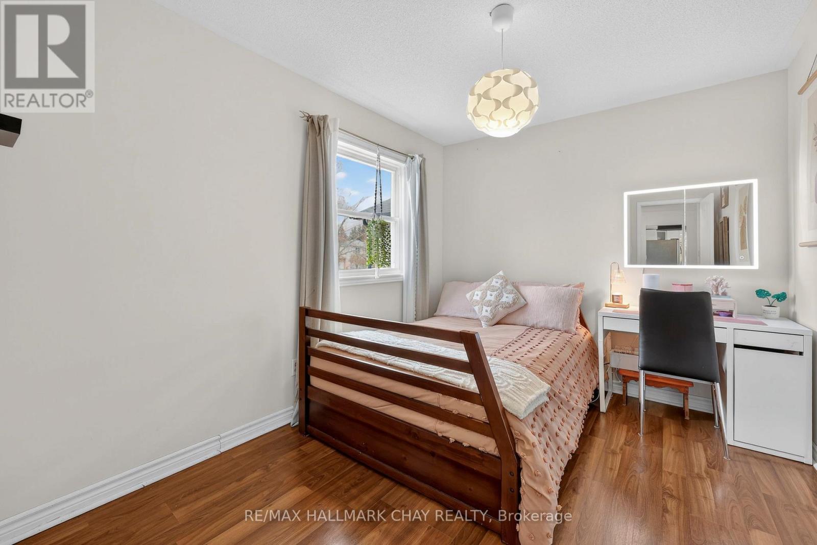 26 Stonehill Boulevard, East Gwillimbury, Ontario  L9N 1E3 - Photo 19 - N12920416