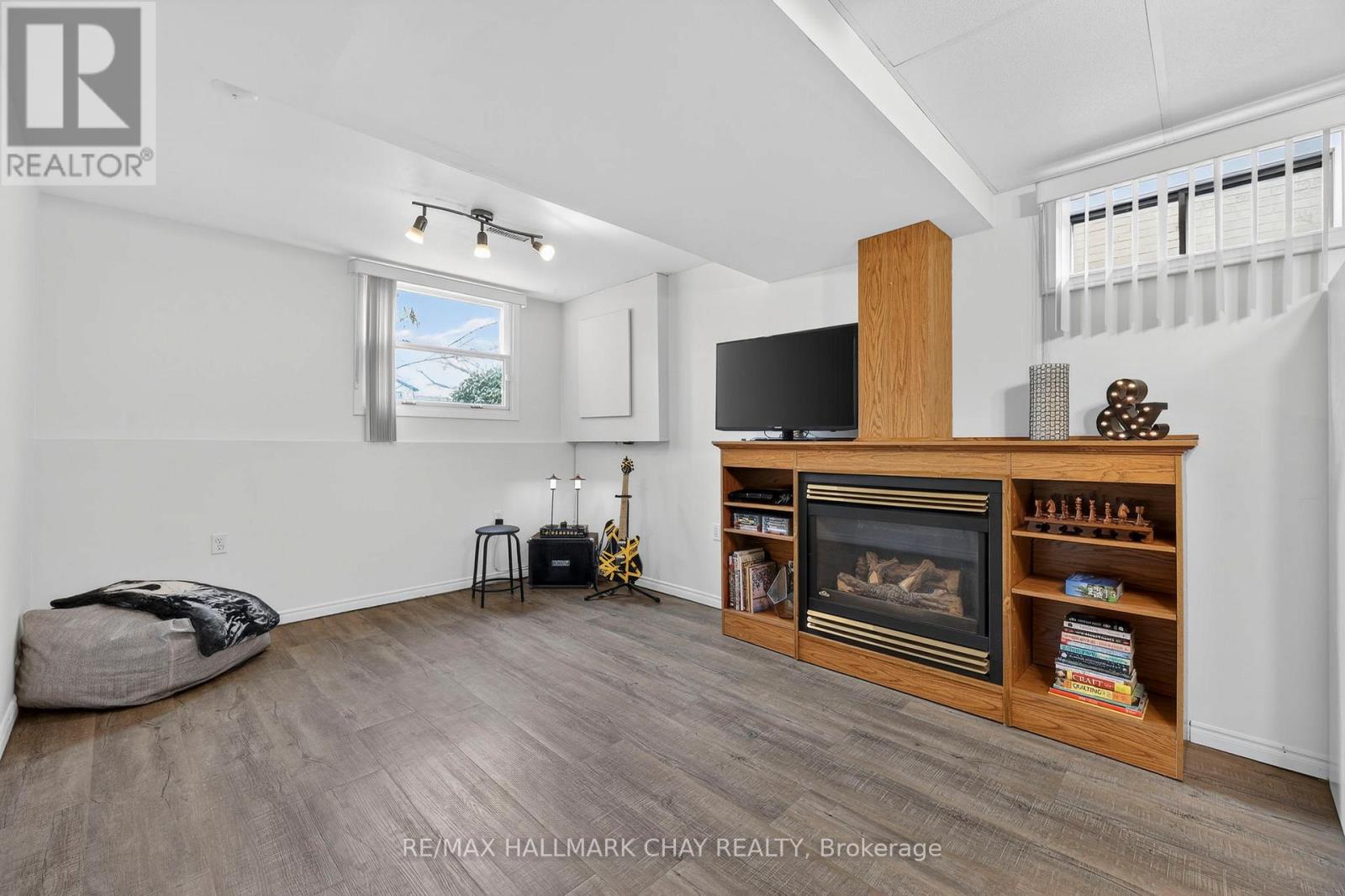 26 Stonehill Boulevard, East Gwillimbury, Ontario  L9N 1E3 - Photo 24 - N12920416