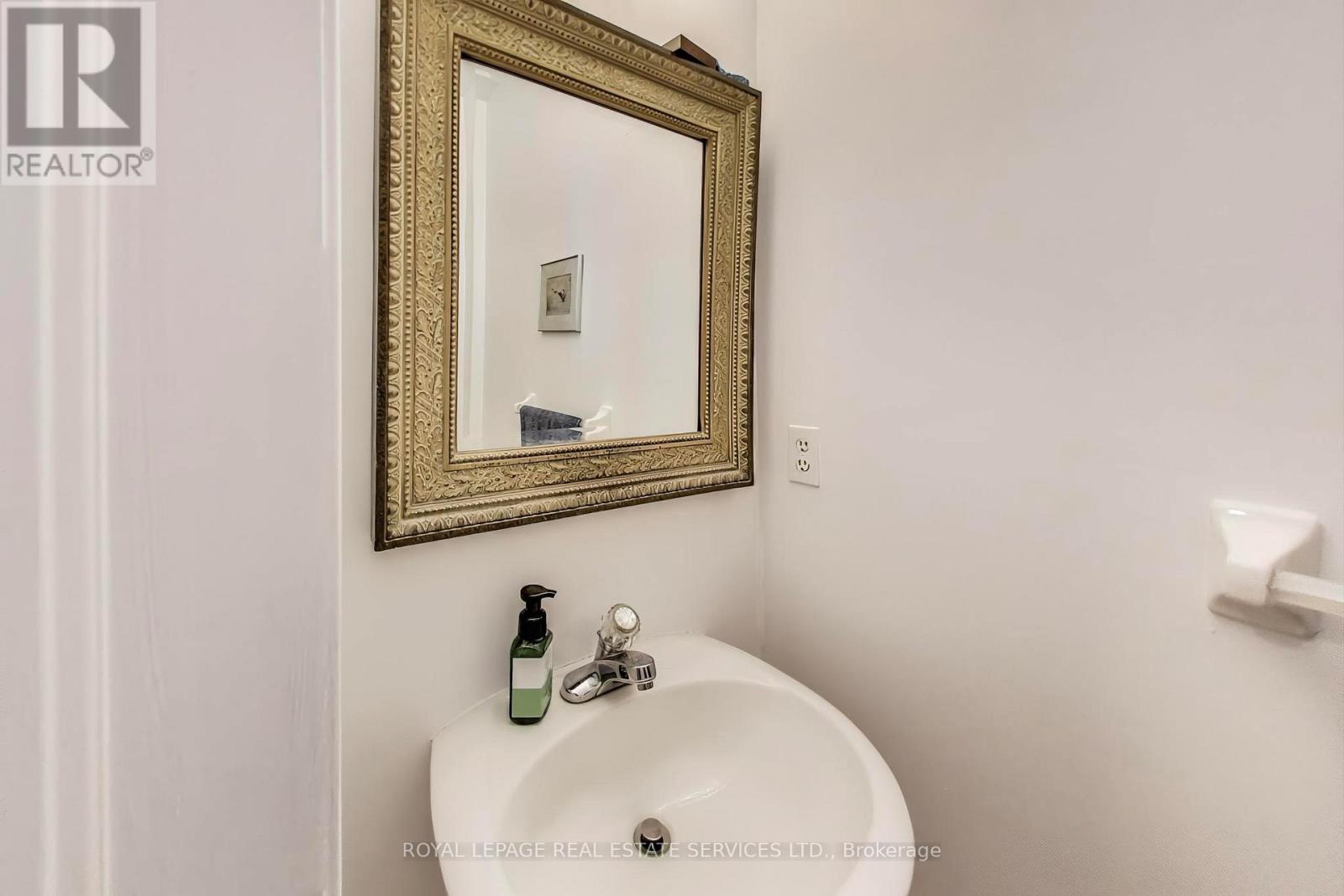 52 Gowland Road, Markham, Ontario  L6B 1B8 - Photo 15 - N12920438