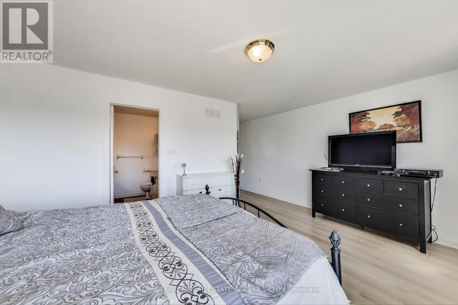 52 Gowland Road, Markham, Ontario  L6B 1B8 - Photo 18 - N12920438