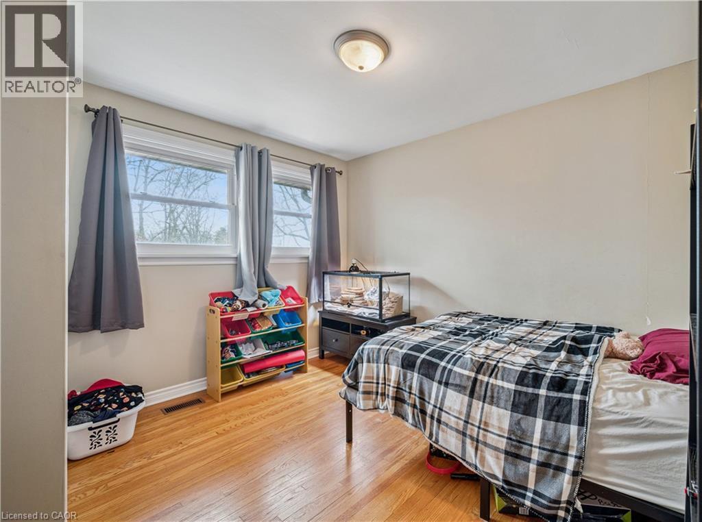 16 Stephen Street, Cambridge, Ontario  N1S 3R8 - Photo 4 - 40806881