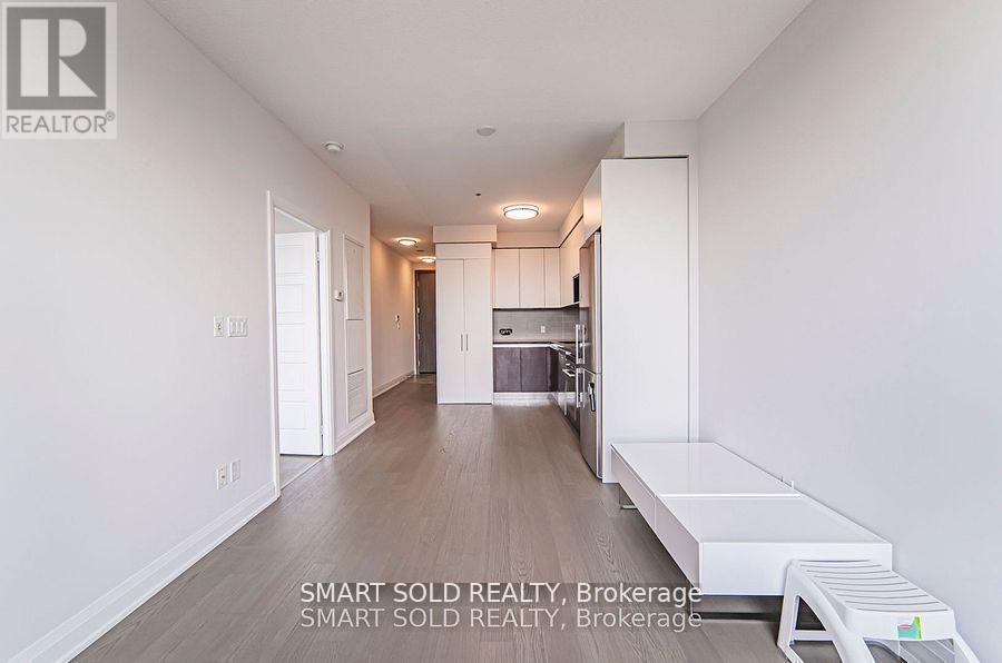 916 - 15 Water Walk Drive, Markham, Ontario  L6G 0G2 - Photo 11 - N12920474