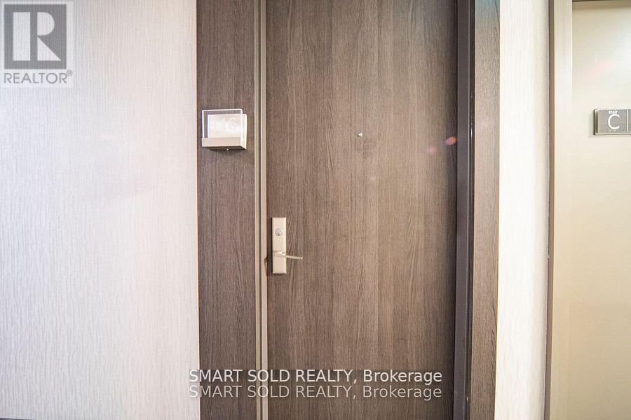 916 - 15 Water Walk Drive, Markham, Ontario  L6G 0G2 - Photo 9 - N12920474