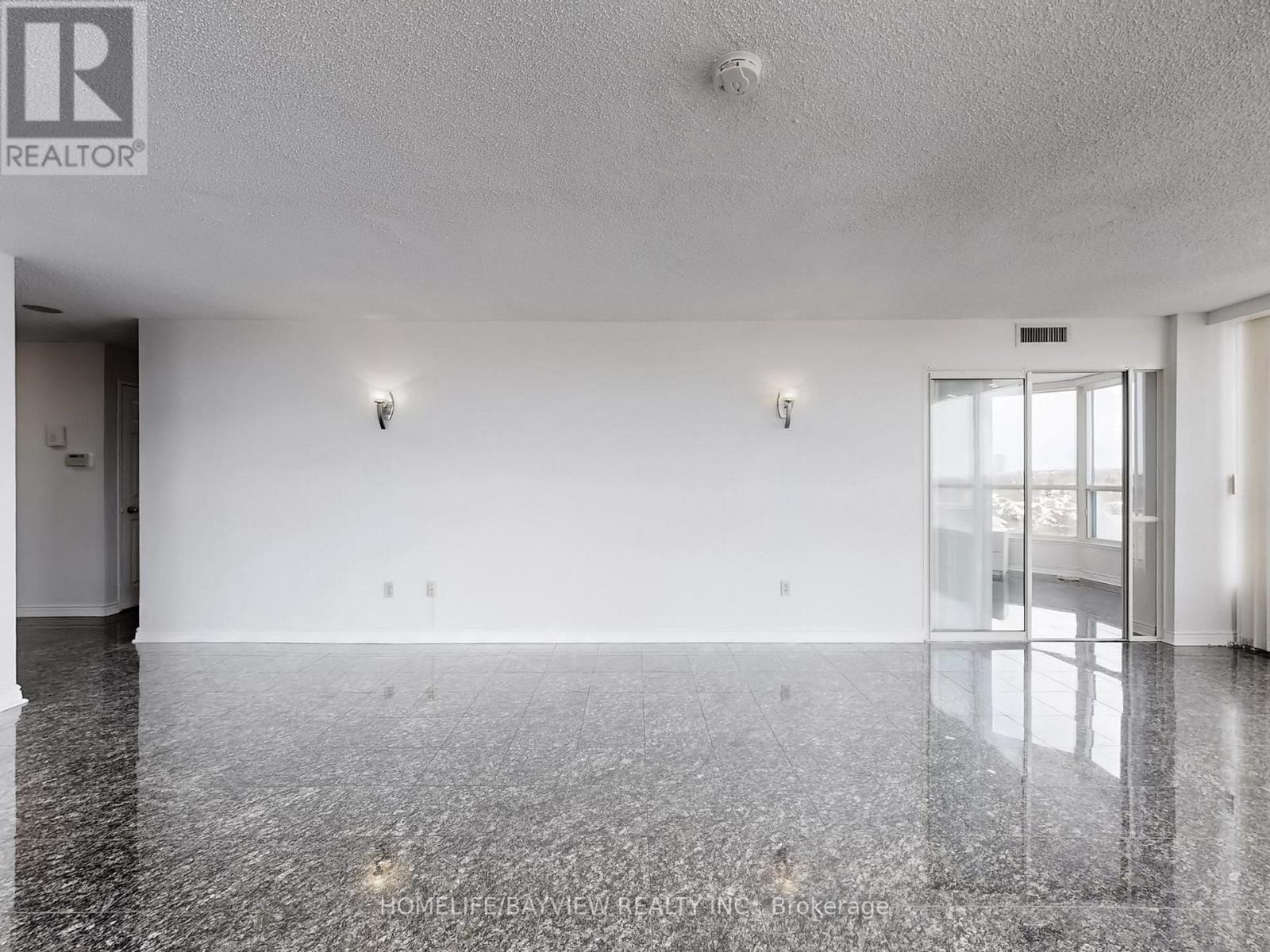 1004 - 1 Clark Avenue W, Vaughan, Ontario  L4J 7Y6 - Photo 17 - N12920512