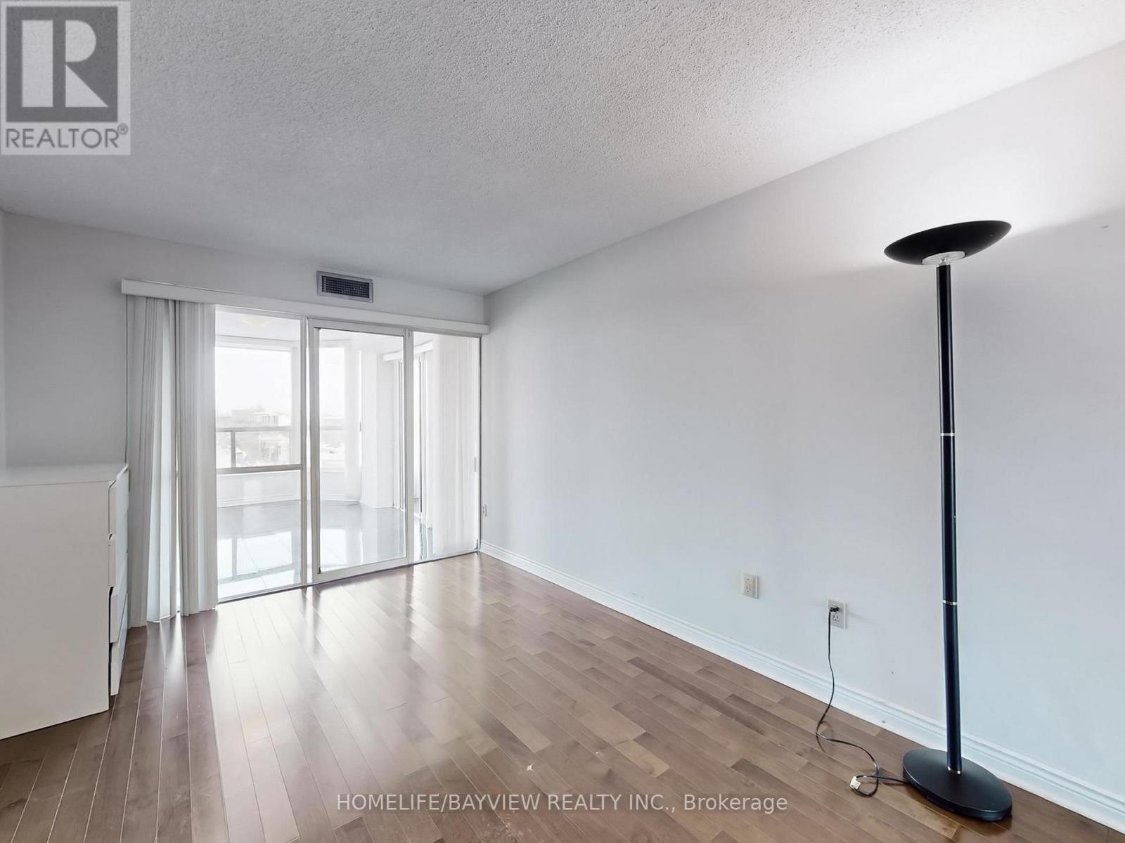 1004 - 1 Clark Avenue W, Vaughan, Ontario  L4J 7Y6 - Photo 32 - N12920512