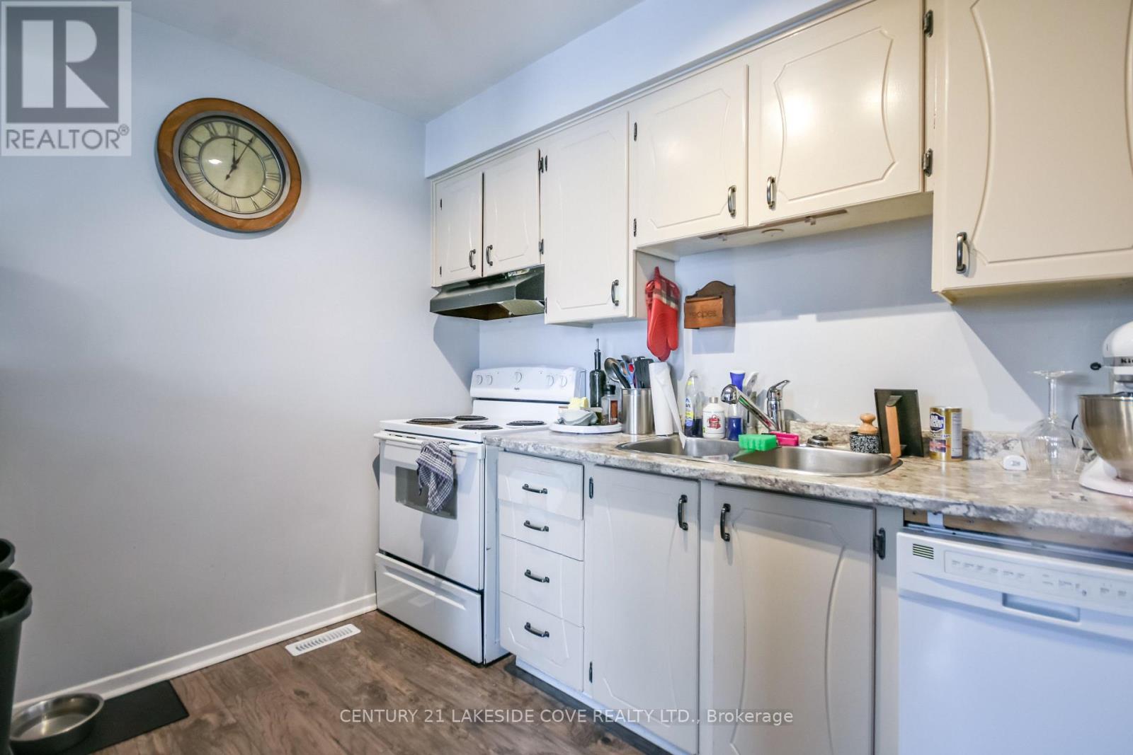 18 - 67 Fittons Road E, Orillia, Ontario  L3V 2J2 - Photo 10 - S12920472