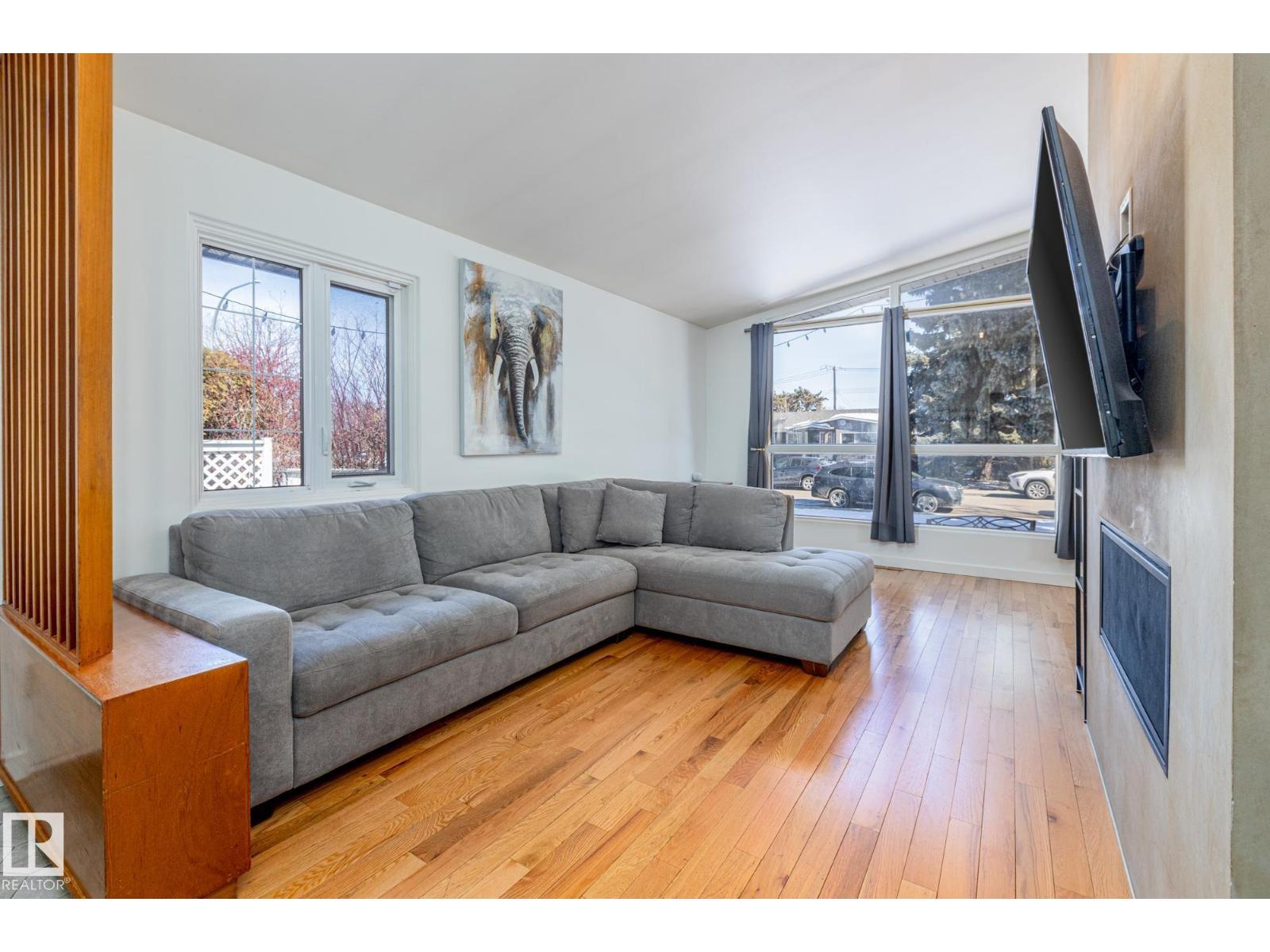 6511 103 Av Nw, Edmonton, Alberta  T6A 0T7 - Photo 4 - E4478989